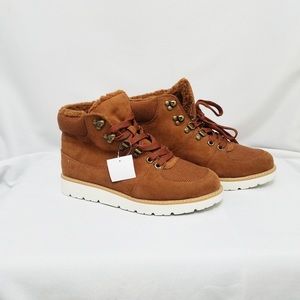 American Eagle Brown High Top Boots Fleece Lined